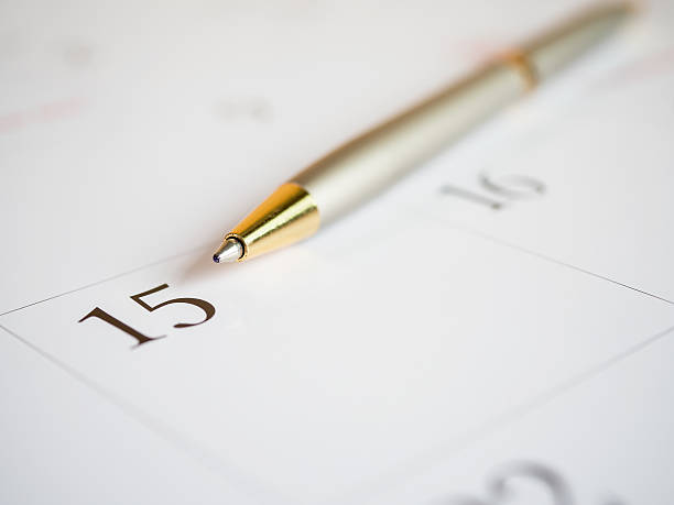 istock Pen put on calendar desk 1 637654966