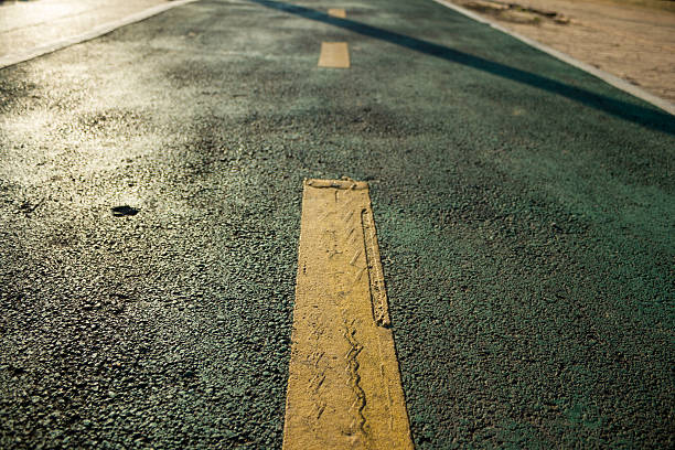 istock sign,symbol,transport 637659374