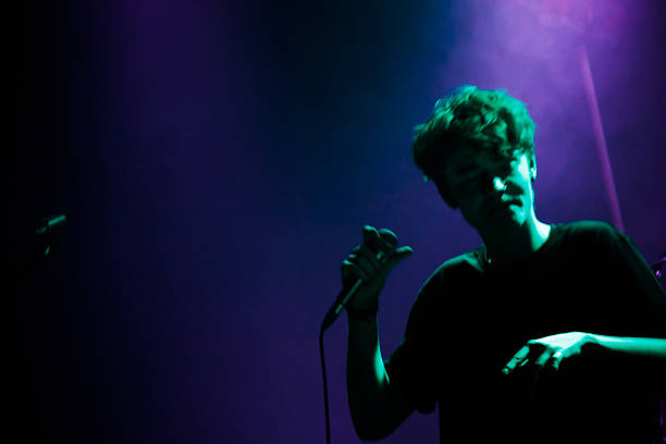 Teen singer in the dark