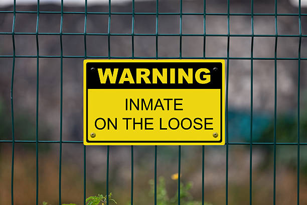istock Warning - Inmate on the loose 637688762