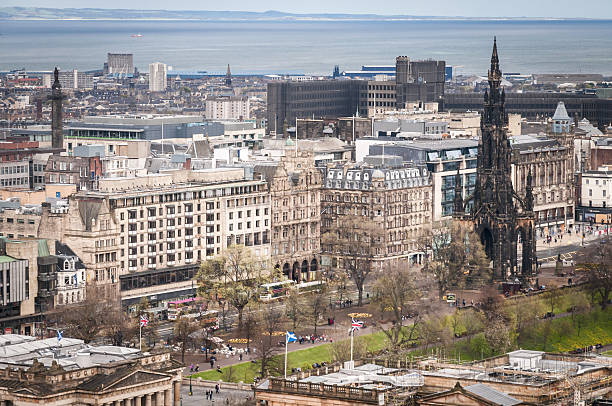 istock Princes Street and the Scott Monument 637701662