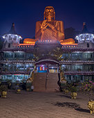 dambulla-cave-temple-bei-nacht.jpg?b=1&s=170x170&k=20&c=HlkWu8zPxtMLQ3pM7H33RPN_NbV2gFRw7DUdW-INam0=