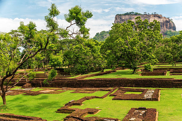 istock Sri Lanka: ancient Lion Rock fortress in Sigiriya 637714902