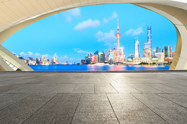 istock Empty floor and modern cityscape in Shanghai 637735194