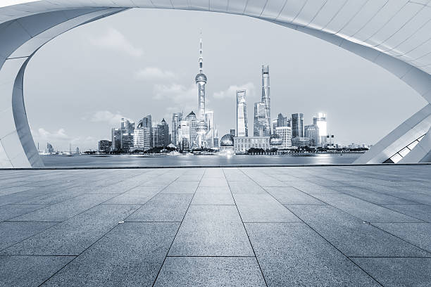 istock Empty floor and modern cityscape in Shanghai 637735294