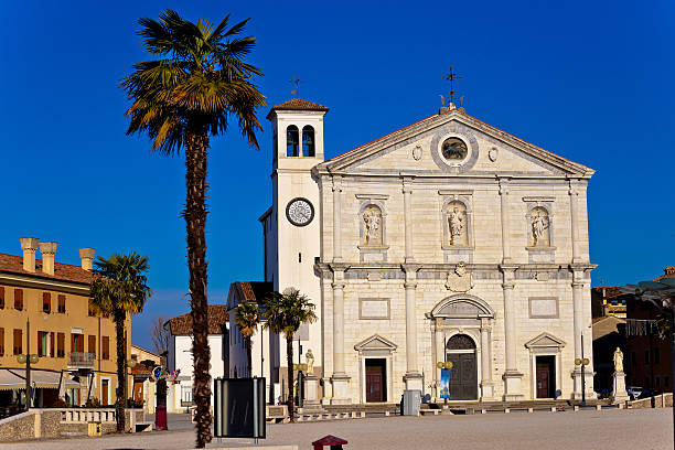 istock Church and central square in Palmanova 637758278