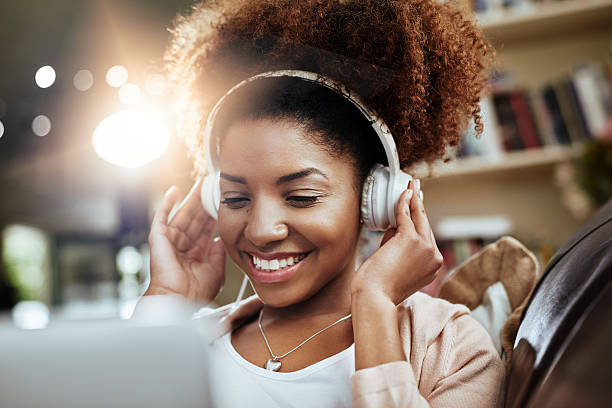 istock Music videos all weekend long 637773794