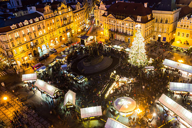 istock Christmas in Oldtown square (czech: Staromestske namesti) Prague, Czech Republic 637792162