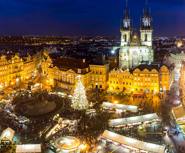istock Christmas in Oldtown square (czech: Staromestske namesti) Prague, Czech Republic 637792402