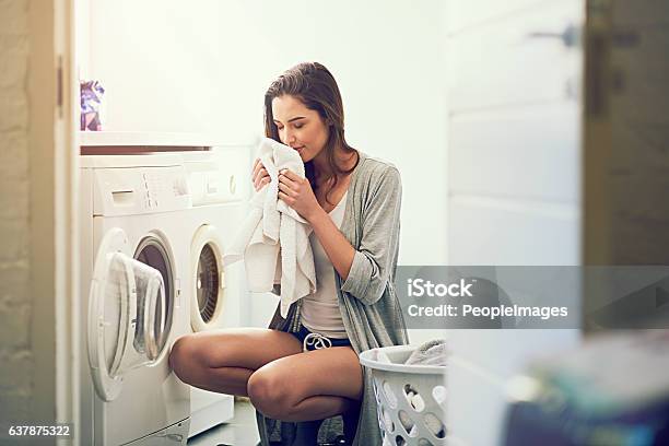 I Love The Smell Of Cleanliness Stock Photo - Download Image Now - Laundry, Scented, Fabric Softener
