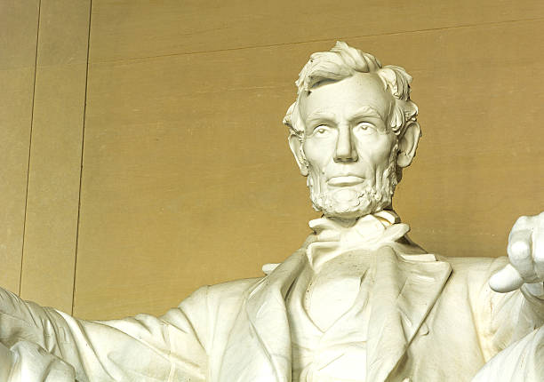 istock Statue of Abraham Lincoln 637877118