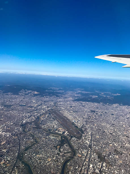 istock Scenery from the sky above Osaka 637922834
