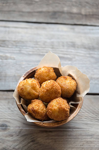 istock Bowl of arancini 637934602