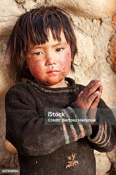 Porträt Von Tibet Kind Stockfoto und mehr Bilder von Nepal - Nepal, Annapurna-Schutzgebietprojekt, Asiatischer und Indischer Abstammung