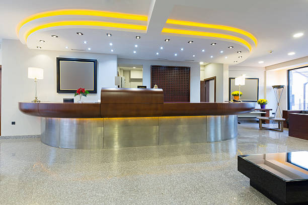 istock Reception area with reception desk in modern hotel 637962906