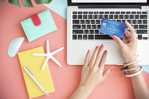 istock Credit Card Online Shopping Spending Payment Concept 637964304