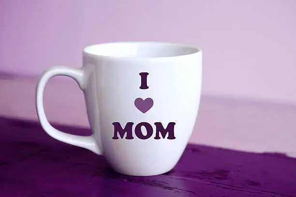 Photo of white cup with the words I Love Mom