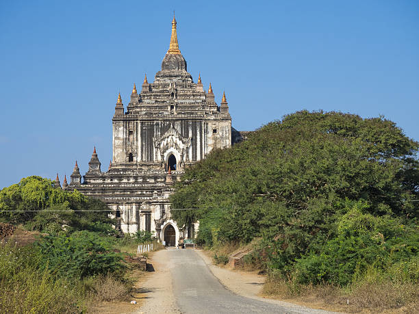 istock Thatbyinnyu the hishest Bagan pagoda , Myanmar 638002614