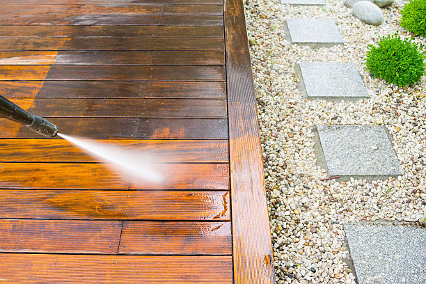 istock cleaning terrace with a pressure washer 638011602