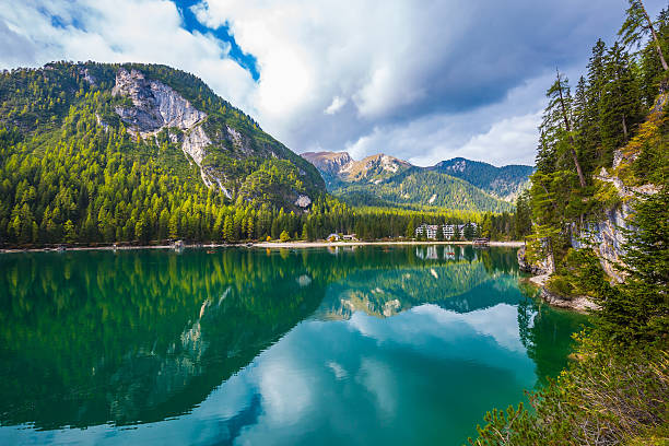 istock The lake and mountains 638041622