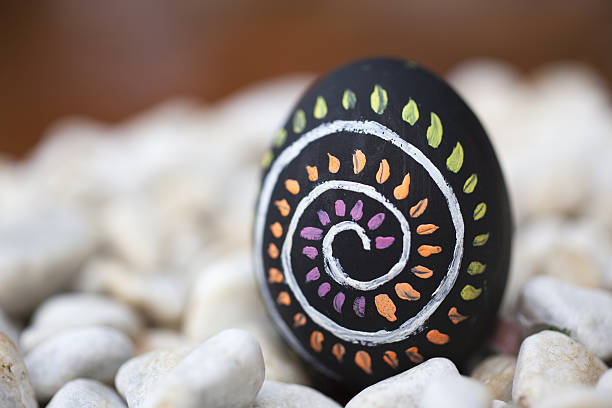 istock Detail of blurred painted Easter egg 638050860