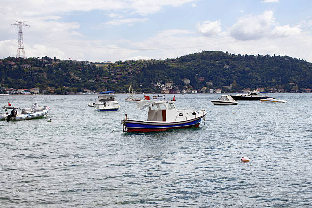 view of bay of luxury neighborhood bebek - rowboat nautical vessel small motorboat imagens e fotografias de stock