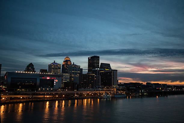 istock Louisville Kentucky at dusk 638067430