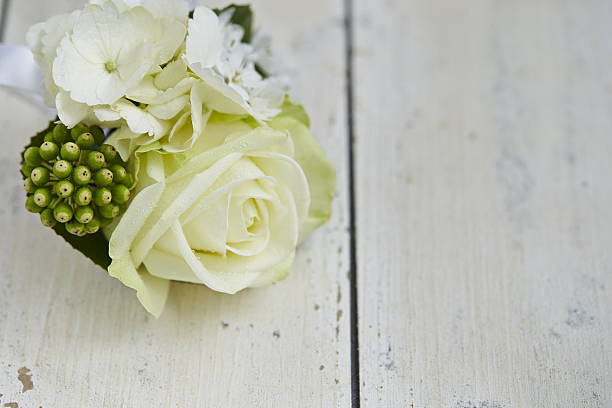 istock Little flower bouquet 638084136