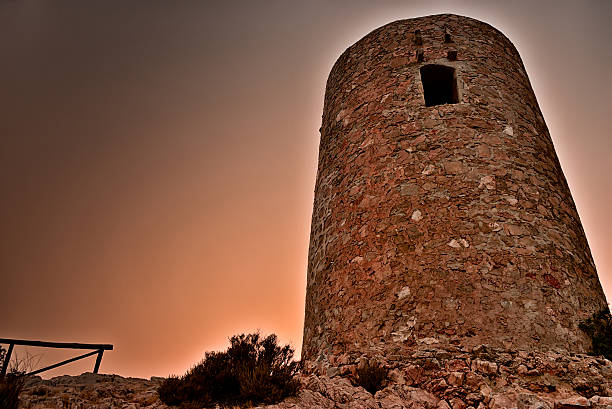istock Viewpoint Cerro Gordo Tower 638101826
