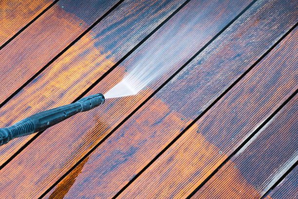 istock cleaning terrace with a pressure washer 638132466