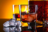 whiskey-mit-ice.jpg?b=1&s=170x170&k=20&c=6MEHDV0uoob4NwIj_uZmFdqAr_GJoujWK4NomrqhwvA=
