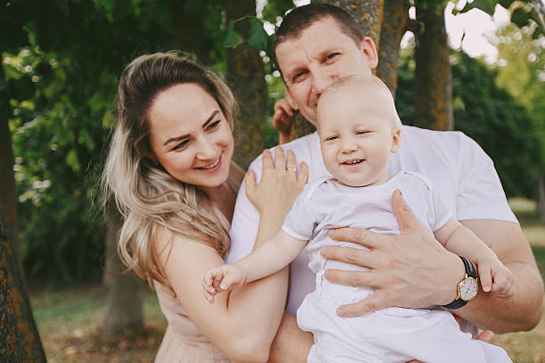 istock happy family hd 638145834