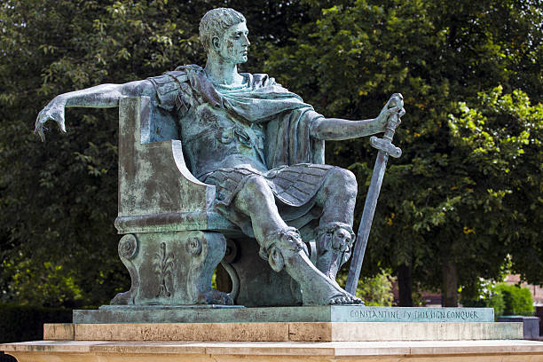 estátua de constantino em york - emperor constantine emperor roman york england - fotografias e filmes do acervo