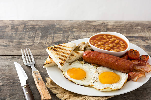 istock Traditional full English breakfast 638167496
