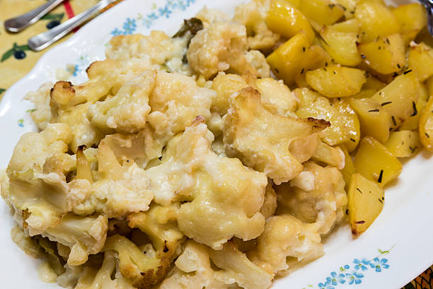 istock Side dish of cauliflower and potatoes 638192682