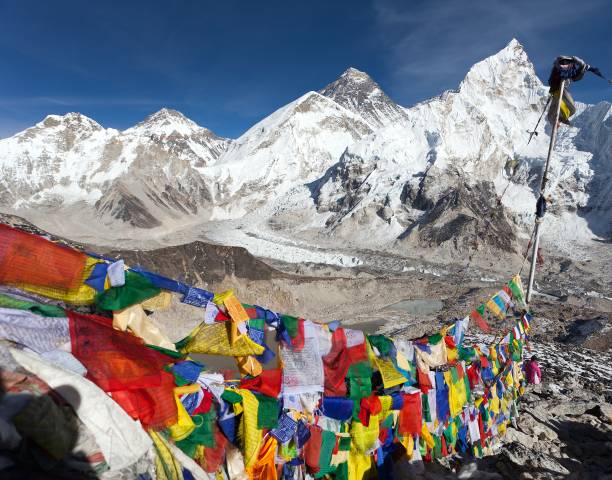 istock Mount Everest with buddhist prayer flags from Kala Patthar 638195750