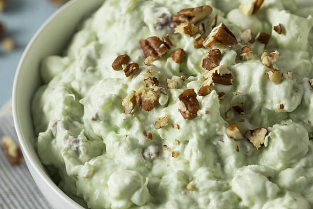 istock Homemade Green Pistachio Fluff Dessert 638201378