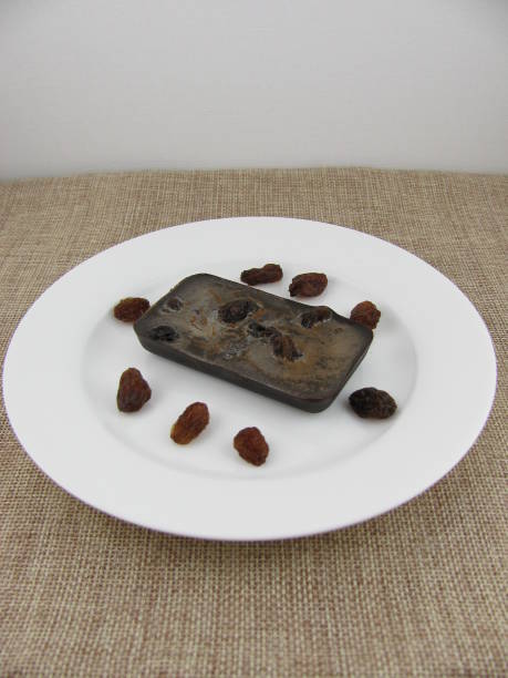istock Carob chocolate with sultanas 638230722