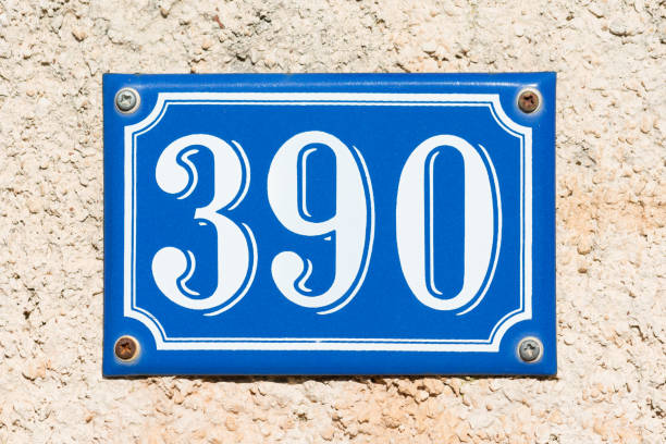 istock House Number Three Hundred Ninety - 390 638231604