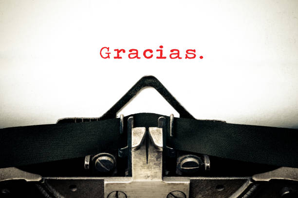 istock Typewritter with the spanish word gracias 638279490