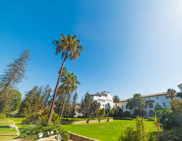 istock Sunken Gardens in Santa Barbara 638290260