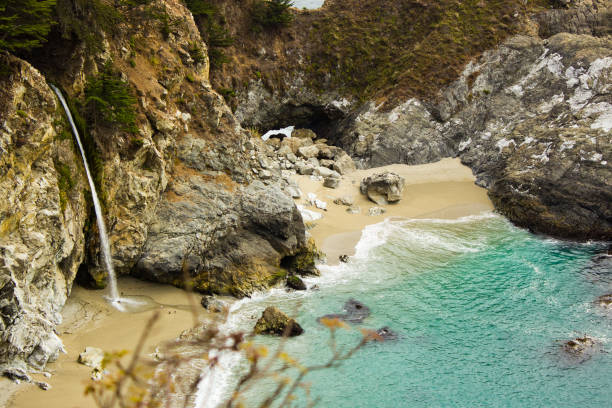 istock Stunning beach on USA west coast 638314592