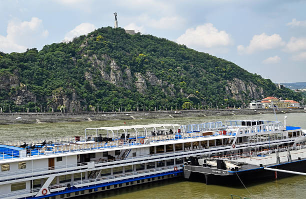 istock Tourist ship and the Gellert hill, Budapest, Hungary 638343704