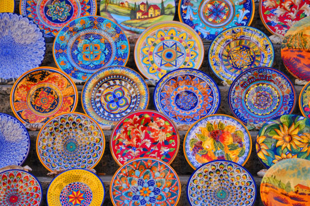 istock Painted dishes from Tuscany - Italy 638346010