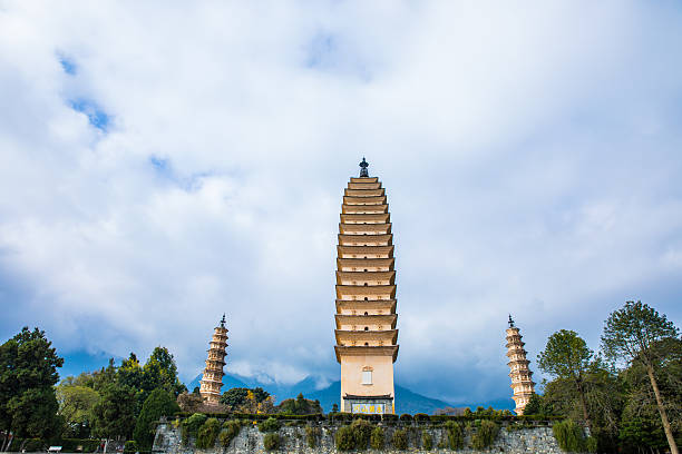 istock Three Pagodas of Chongsheng Temple 638363130
