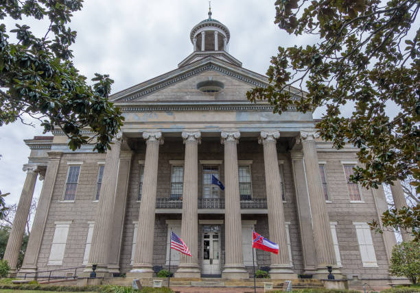 istock Old Courthouse at Vicksburg, Mississippi 638368078