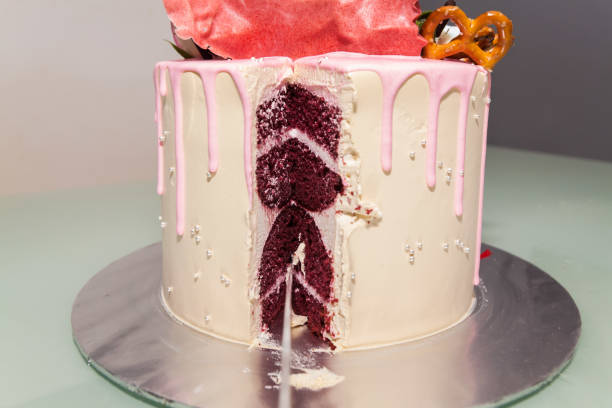 istock Close up of a birthday cake indicating delicious 638373590