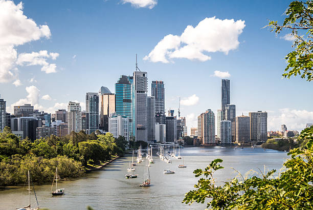 Brisbane Skyline View of skyscrapers from Kangaroo Point. queensland stock pictures, royalty-free photos & images