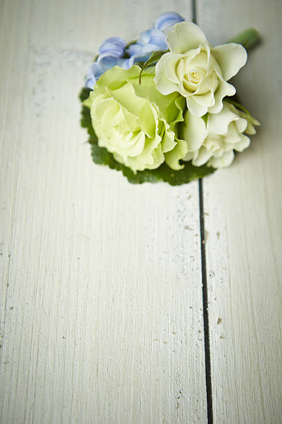 istock Little flower bouquet 638406960