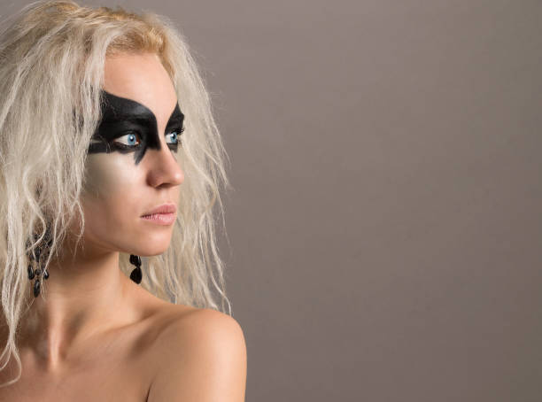 istock Sexy Mysterious Woman with Art Make-up 638434582